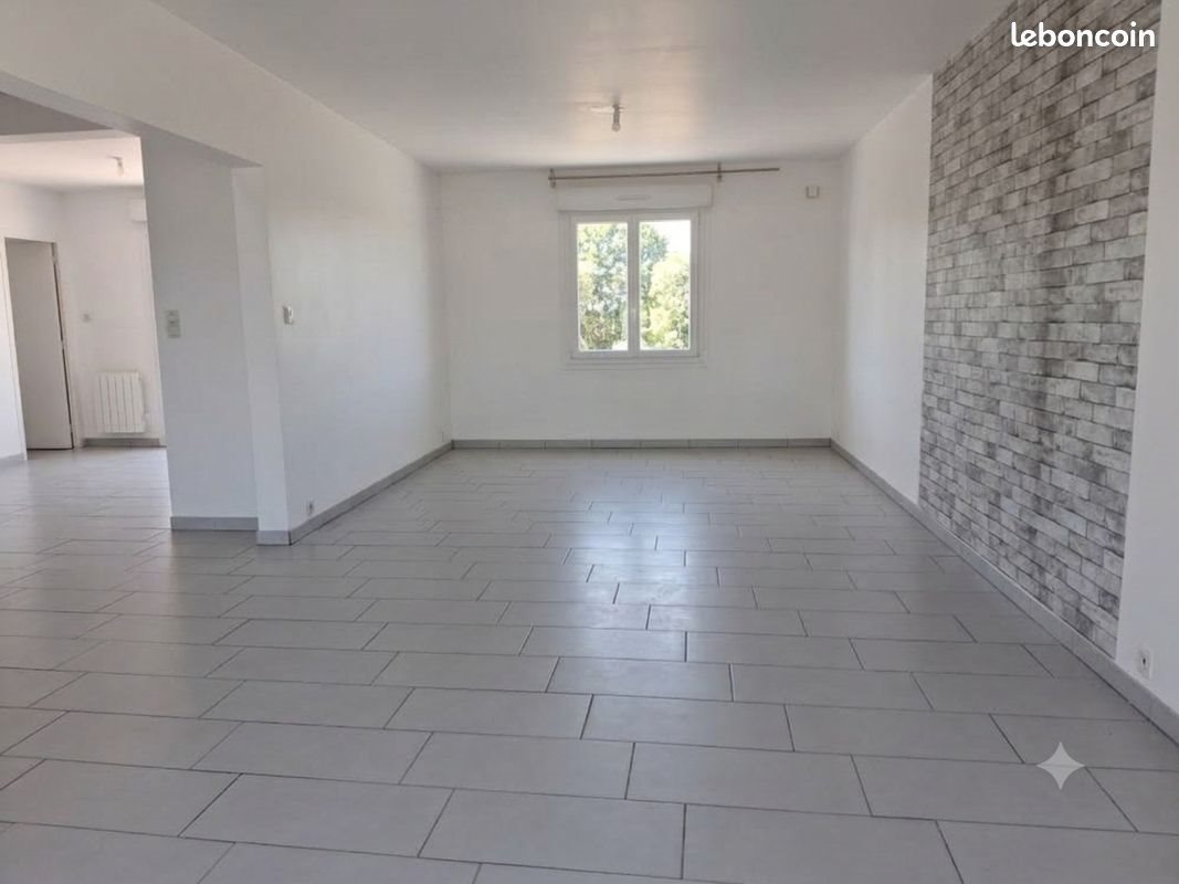 Maison à louer, 115m², Tresboeuf