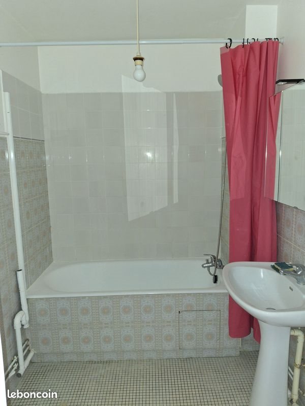 Appartement à louer, 28m², Rueil-Malmaison