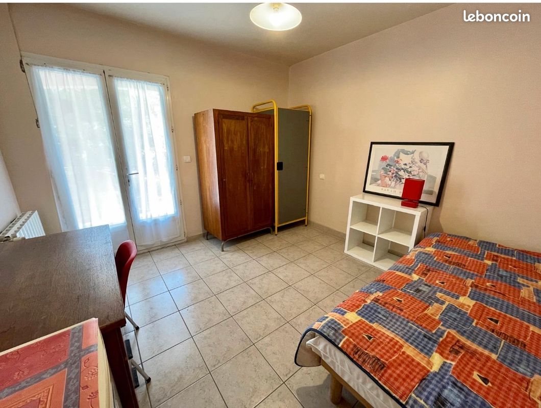Appartement à louer, 28m², Nîmes