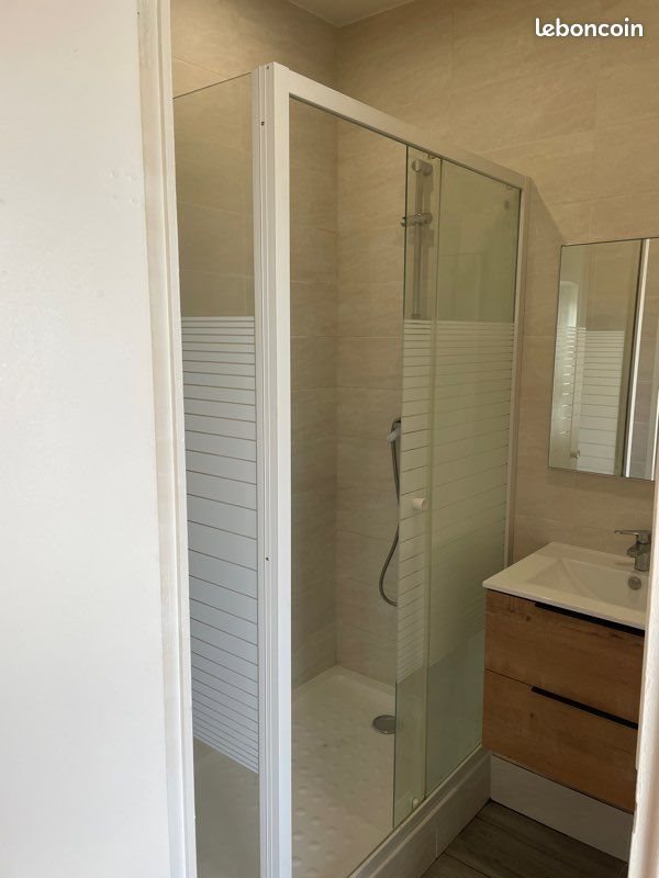 Appartement à louer, 64m², Thizy