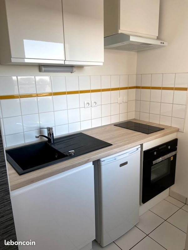 Appartement à louer, 49m², Allonnes