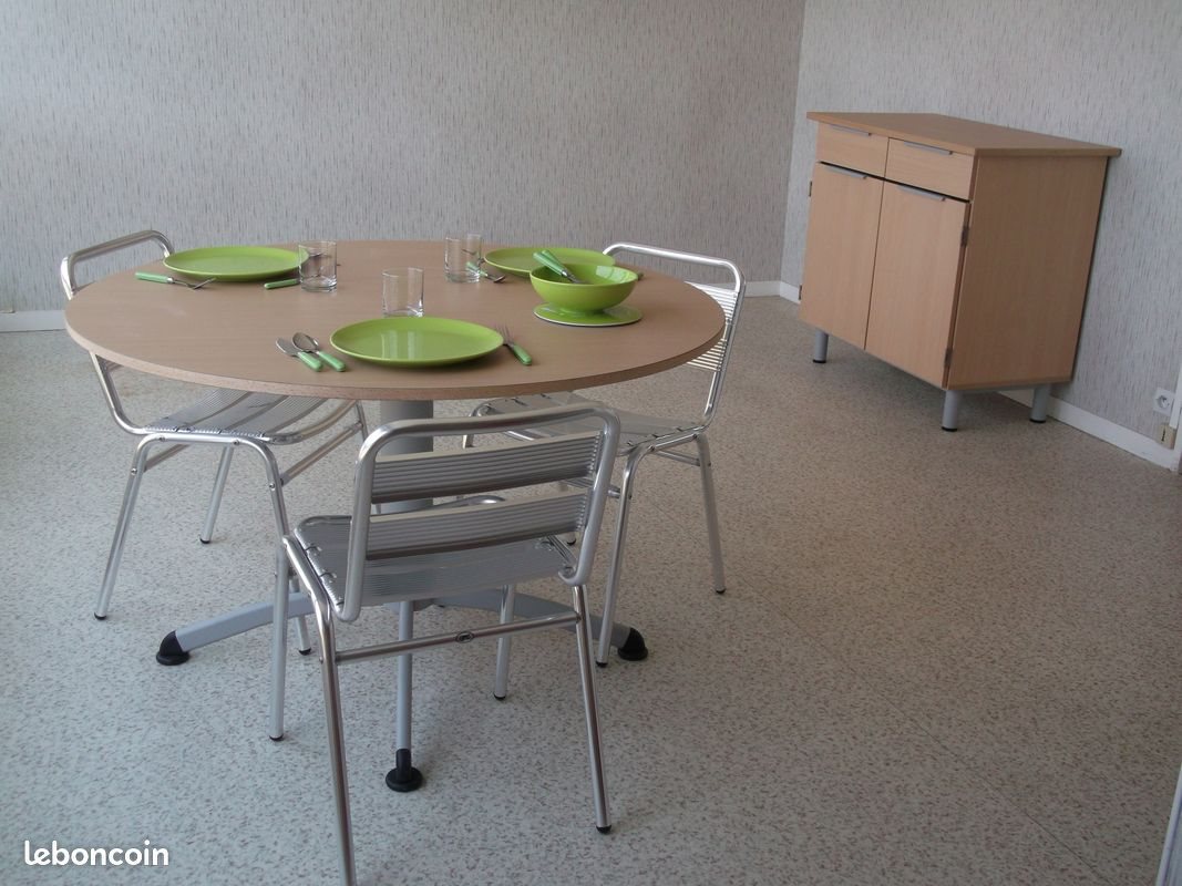 Appartement à louer, 60m², Mortain
