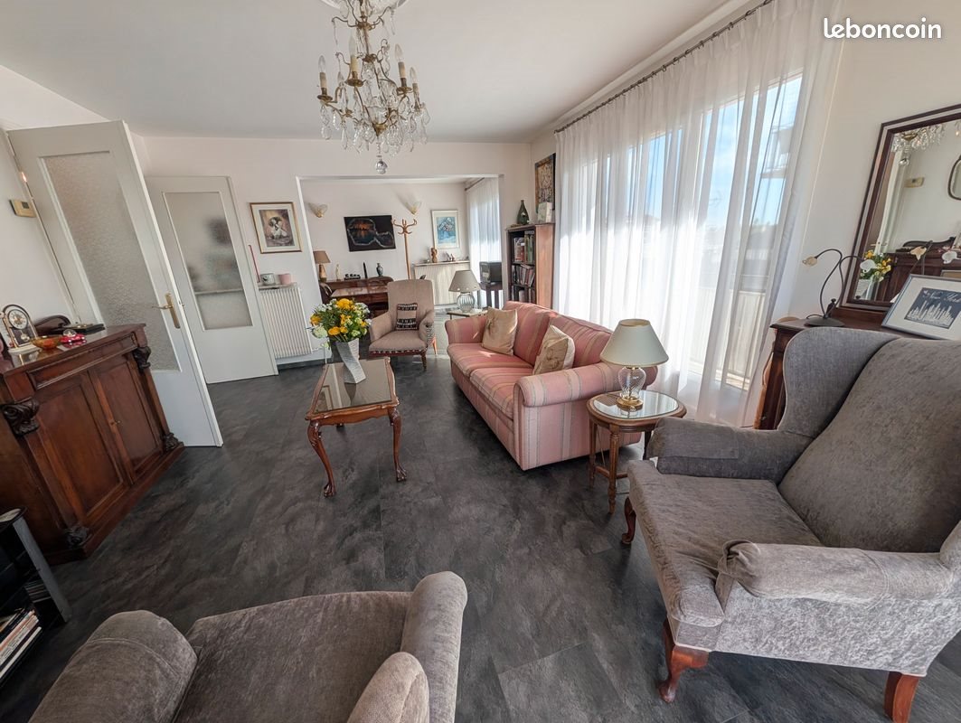 Appartement à vendre, 83m², Maurepas