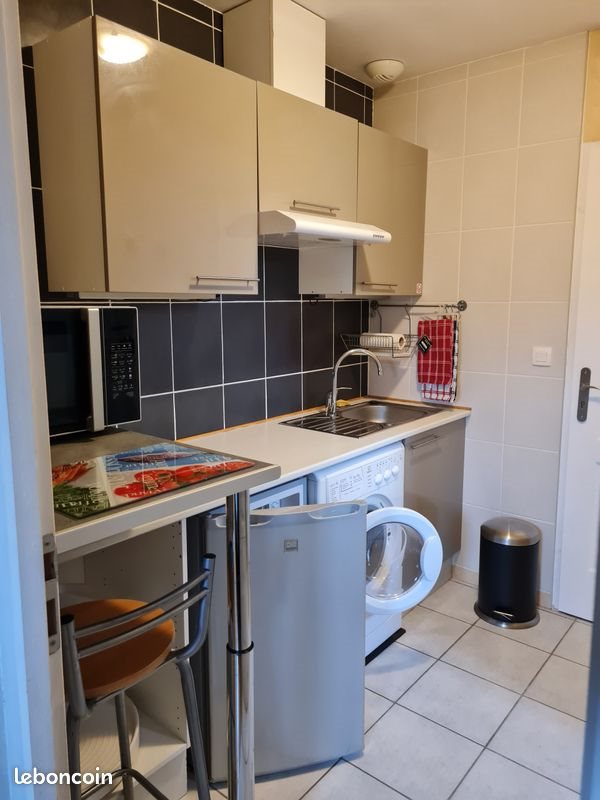 Appartement à louer, 16m², Poitiers