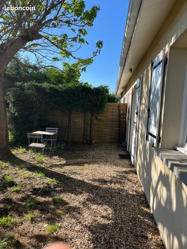 Appartement à louer, 37m², Saint-Émilion