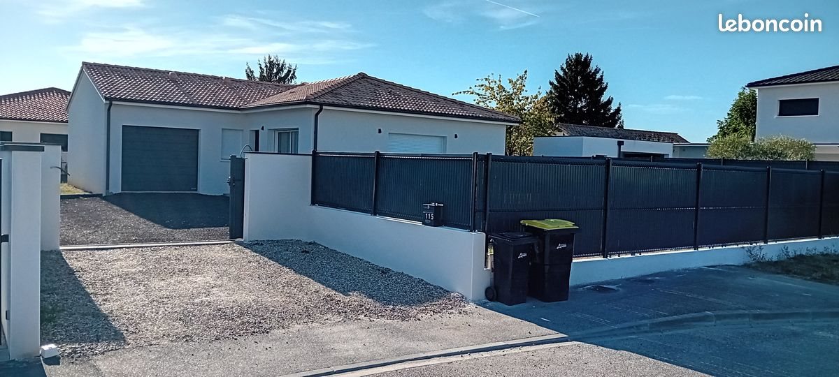 Maison à louer, 91m², Boé