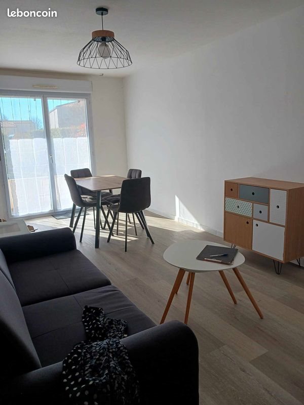 Appartement à louer, 46m², Luçon