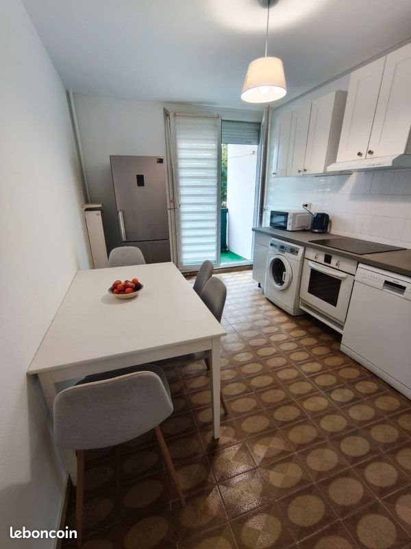 Appartement à louer, 68m², Vaulx-en-Velin
