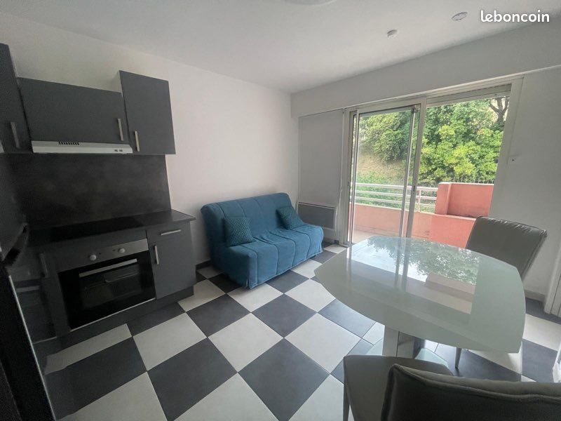 Appartement à louer, 30m², Menton