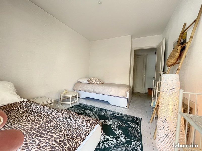 Appartement à louer, 80m², Antibes
