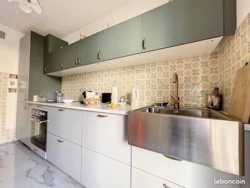 Appartement à louer, 80m², Antibes