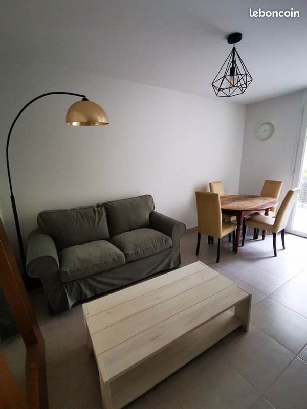 Appartement à louer, 45m², Fontaine