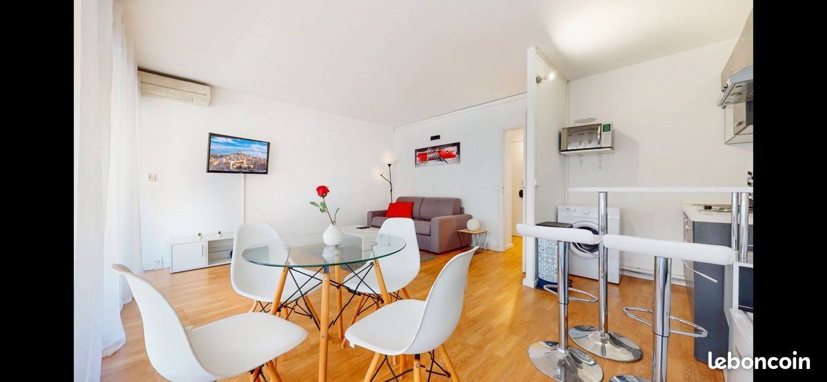 Appartement à louer, 32m², Marseille 8ème