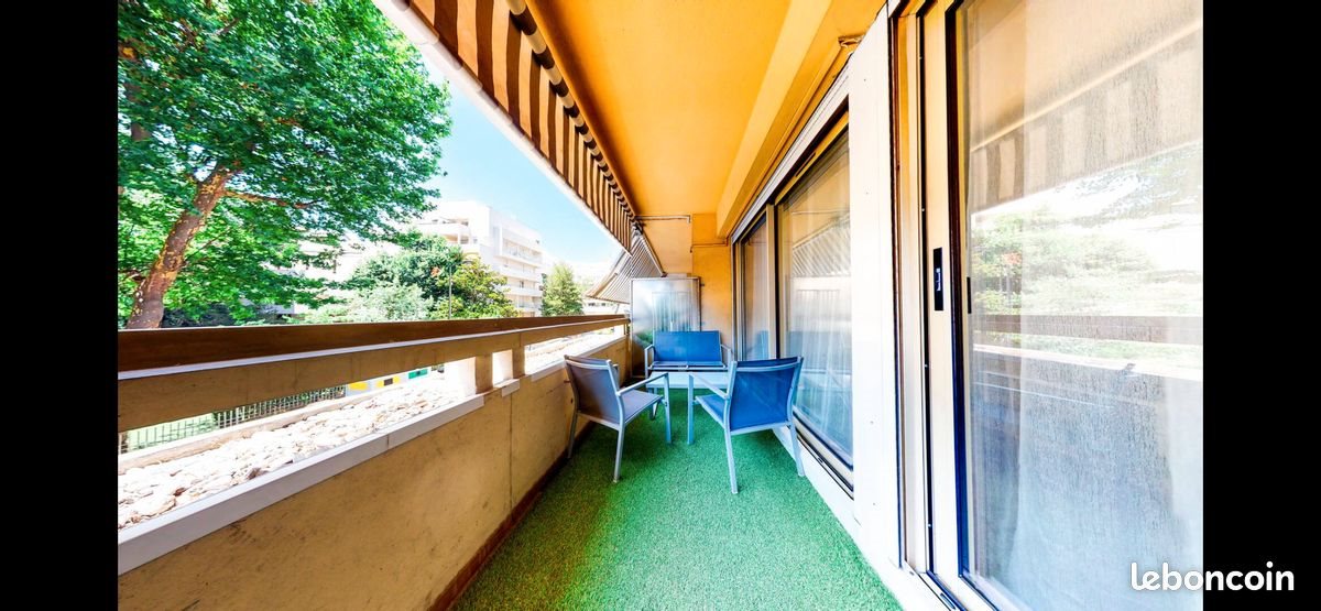 Appartement à louer, 32m², Marseille 8ème