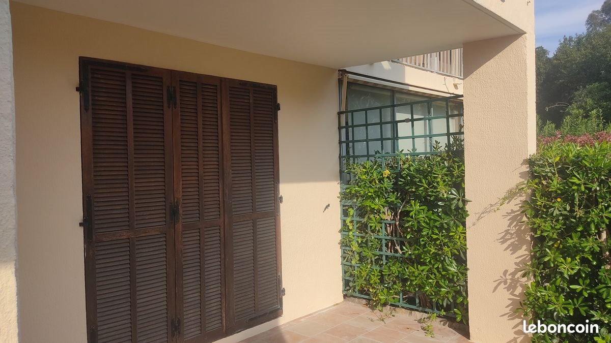 Appartement à louer, 54m², Saint-Raphaël