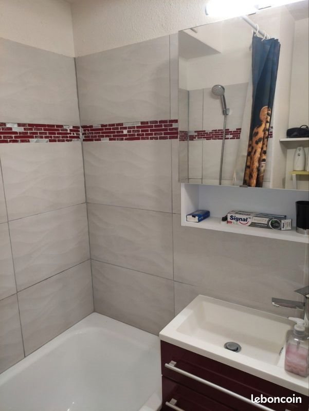 Appartement à louer, 21m², Nîmes