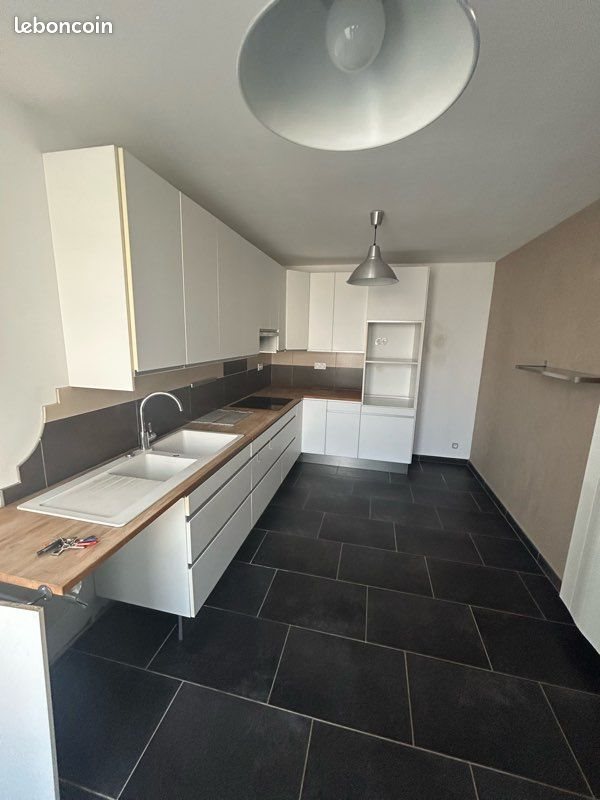 Maison à louer, 97m², Ligueil