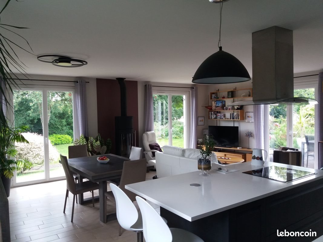 Maison à vendre, 121m², Plœuc-L'Hermitage