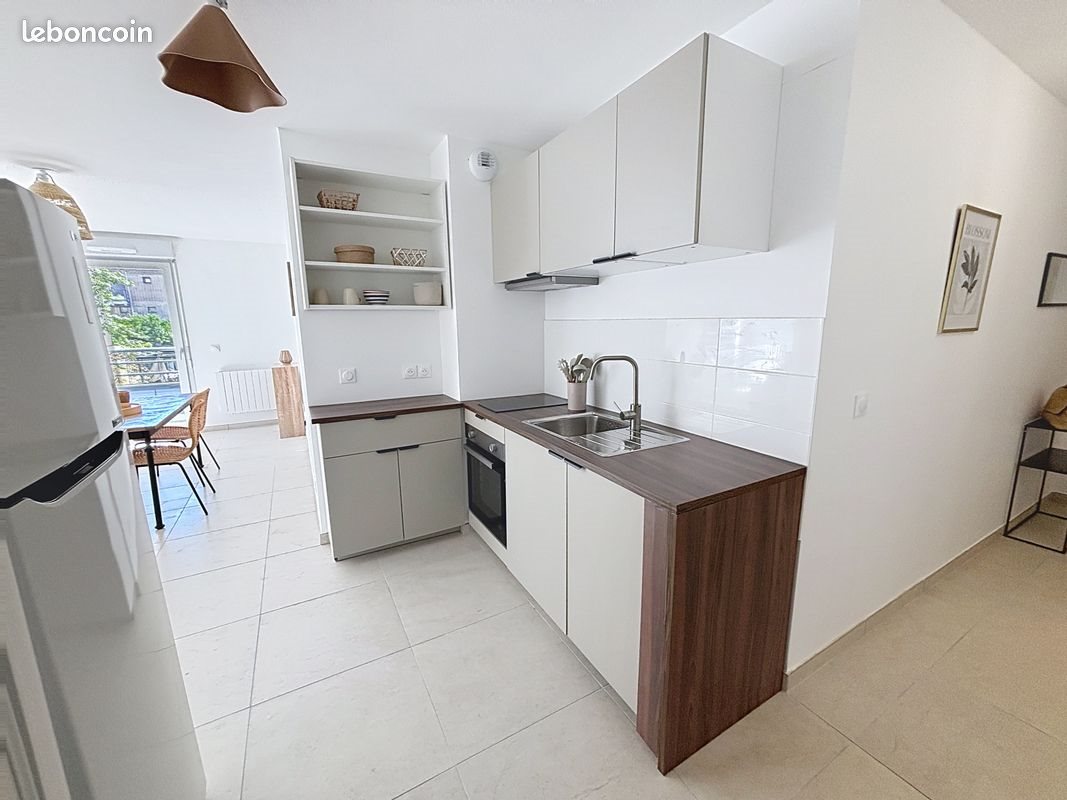 Appartement à louer, 47m², Sainte-Foy-lès-Lyon