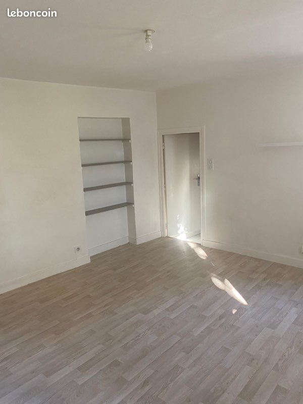 Maison à louer, 45m², Saint-Georges-sur-Allier
