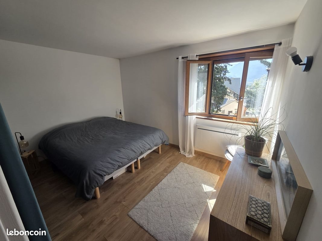 Appartement à louer, 90m², Saint-Chaffrey