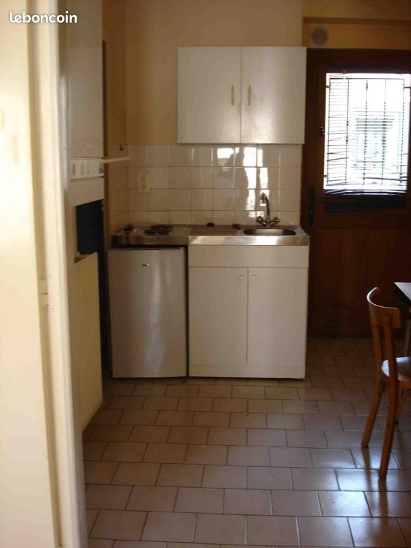 Appartement à louer, 28m², Nîmes