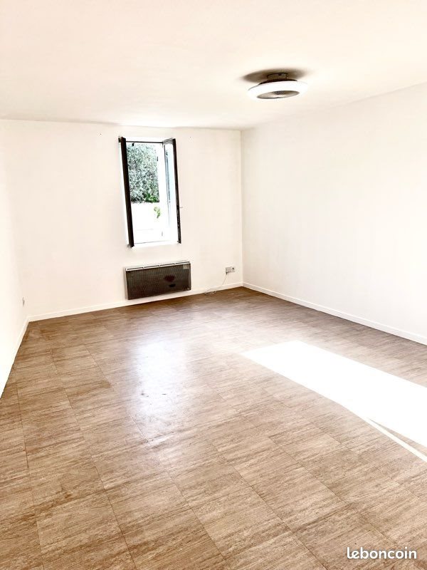 Appartement à louer, 58m², Montélimar