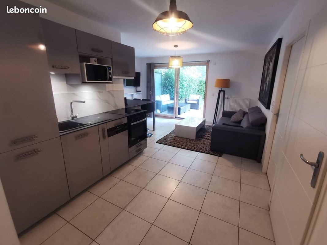 Appartement à louer, 45m², Ambilly