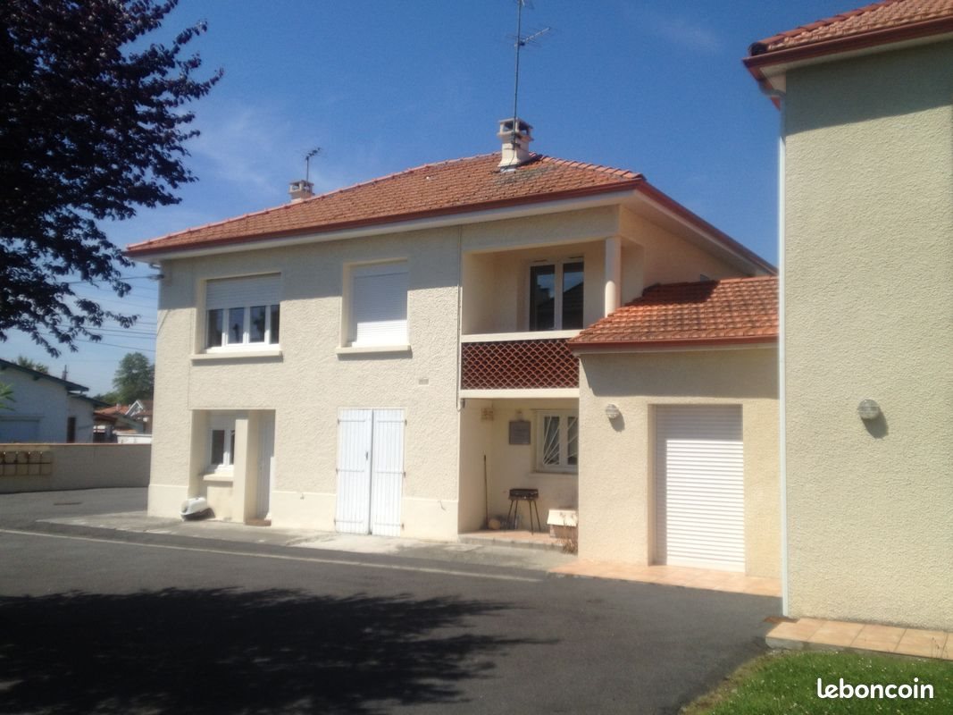 Appartement à louer, 24m², Pau
