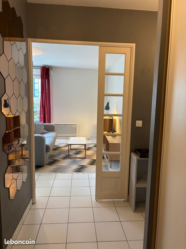 Appartement à louer, 51m², Bordeaux