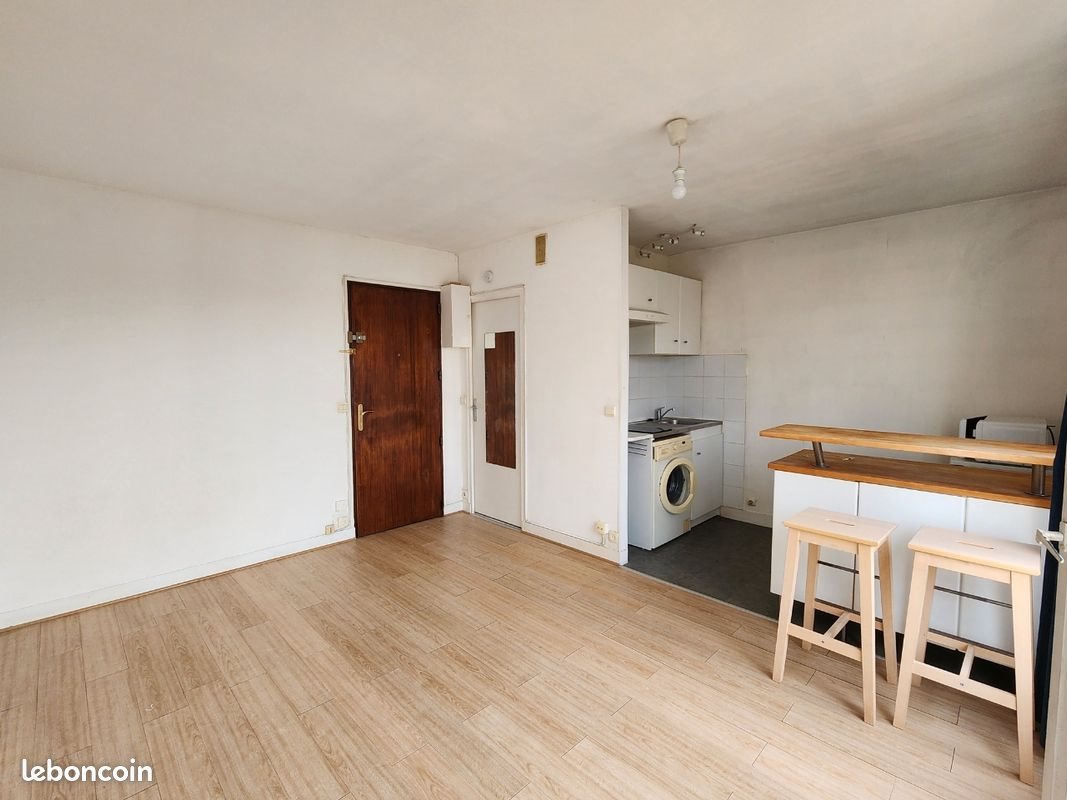 Appartement à louer, 25m², Massy