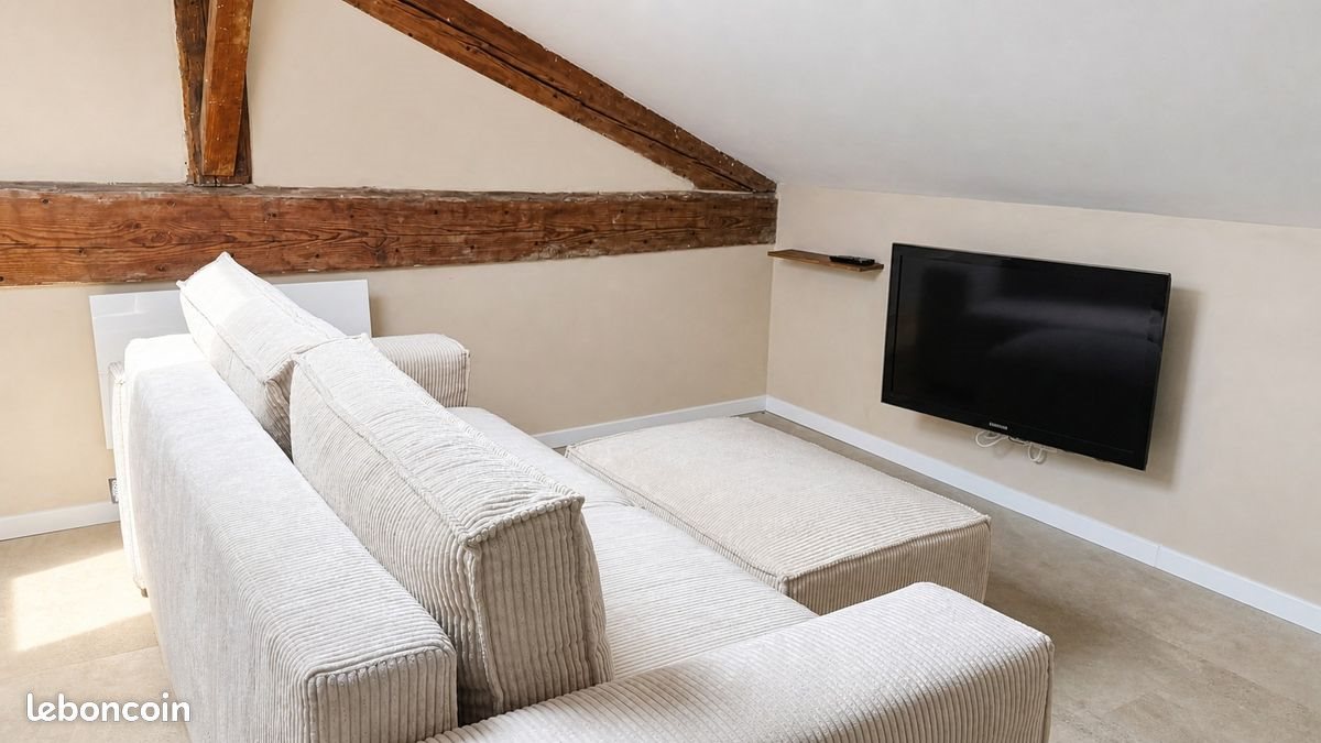 Appartement à louer, 41m², Saint-Laurent-de-Chamousset