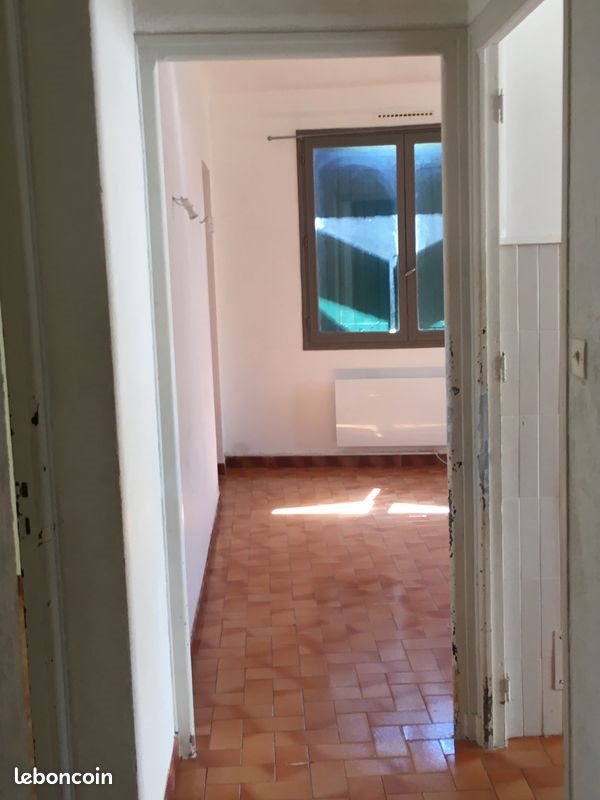 Maison à louer, 72m², Connaux