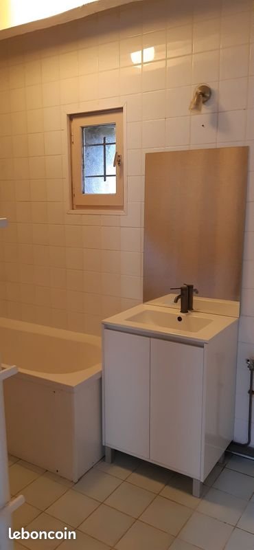 Maison à louer, 70m², Neuville-sur-Sarthe