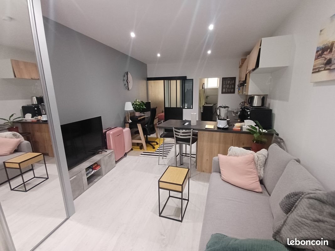 Appartement à louer, 28m², Grézieu-la-Varenne