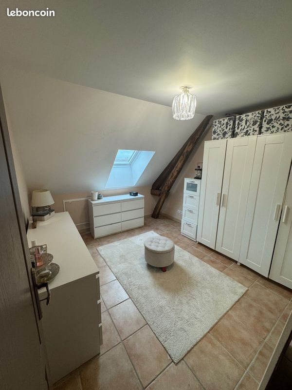 Maison à louer, 79m², Nevoy