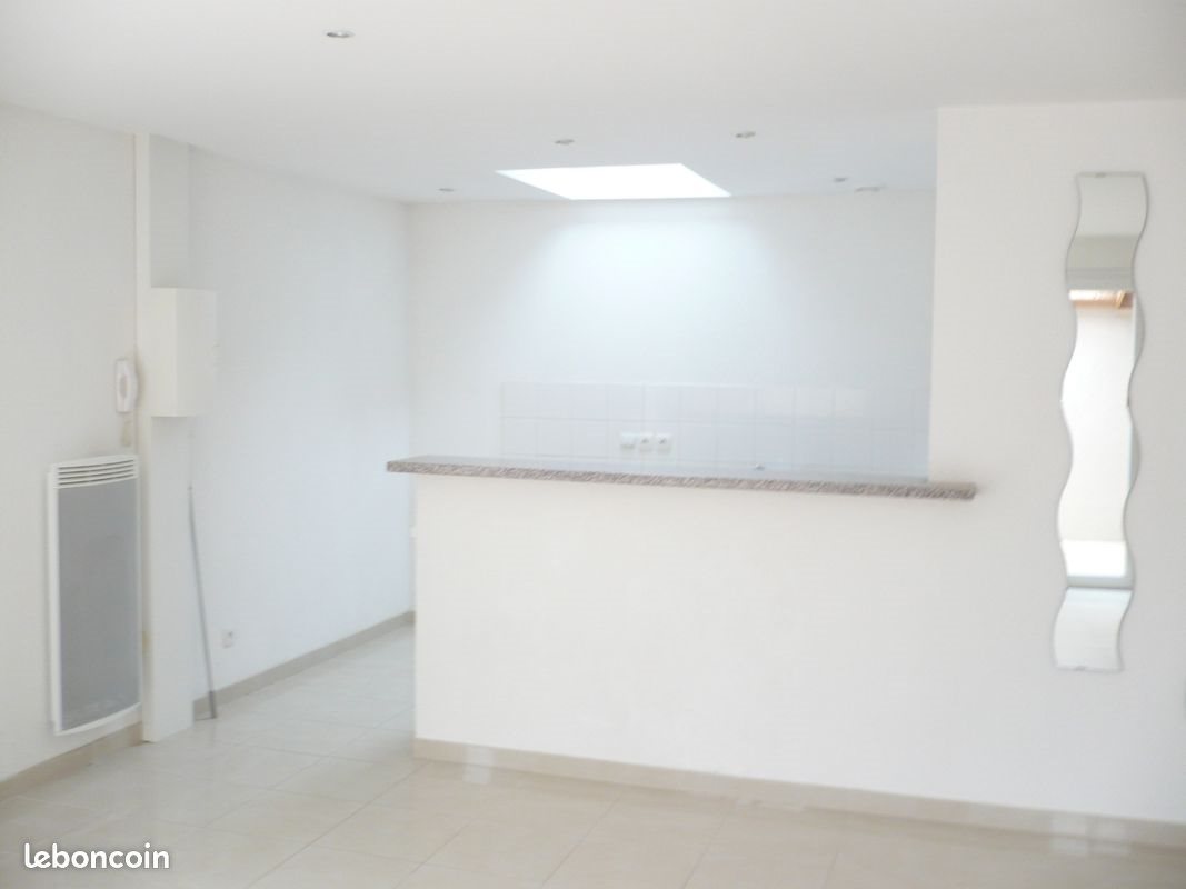 Appartement à vendre, 76m², Montfort-sur-Meu