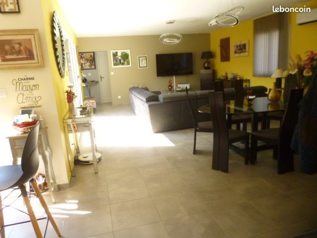 Maison à vendre, 92m², Salavas