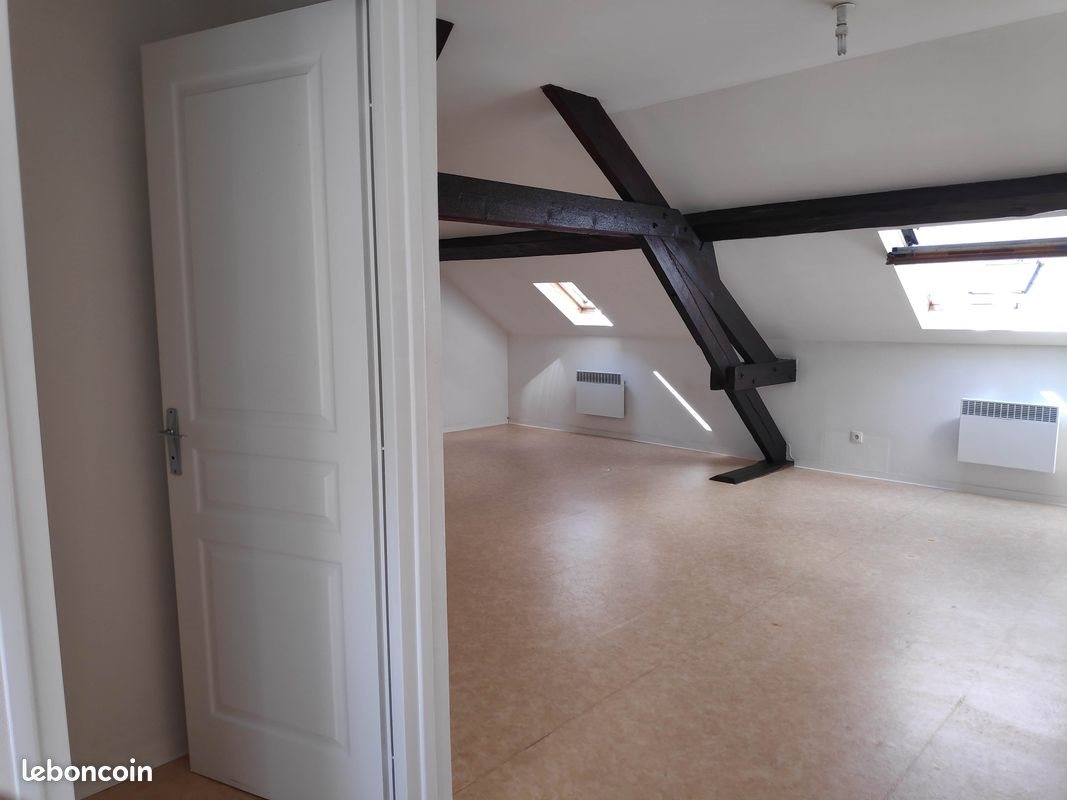 Appartement à louer, 25m², Maubeuge