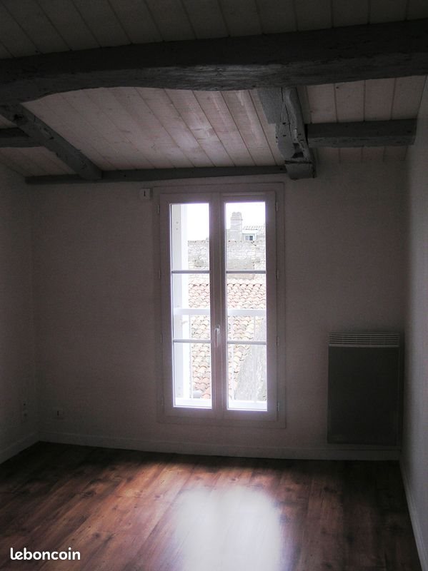 Appartement à louer, 35m², Rochefort
