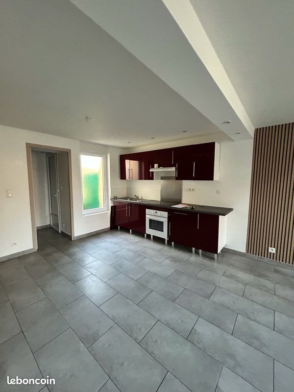Maison à louer, 78m², Labeuvrière