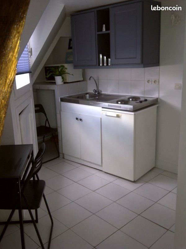 Appartement à louer, 18m², Paris 9ème