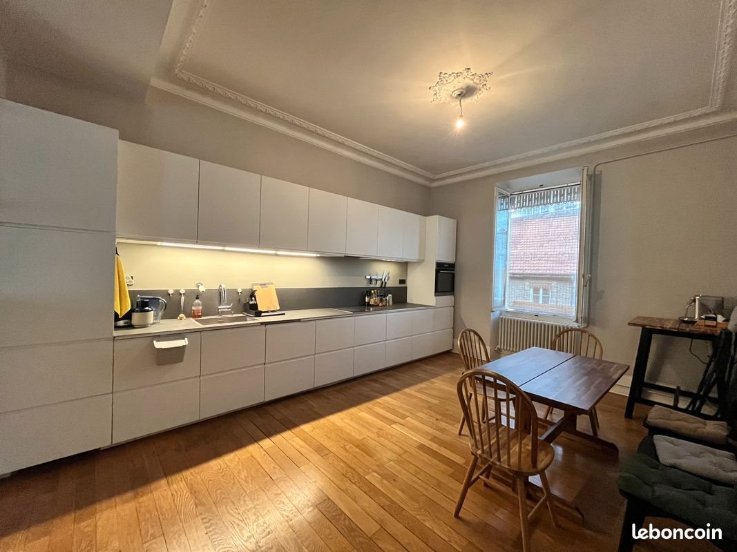 Appartement à louer, 142m², Grenoble