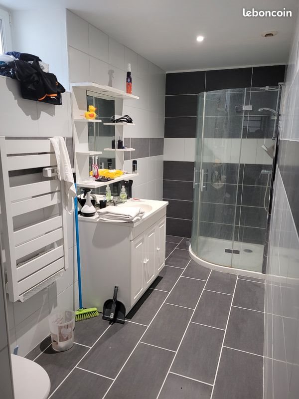 Maison à louer, 70m², Biesles