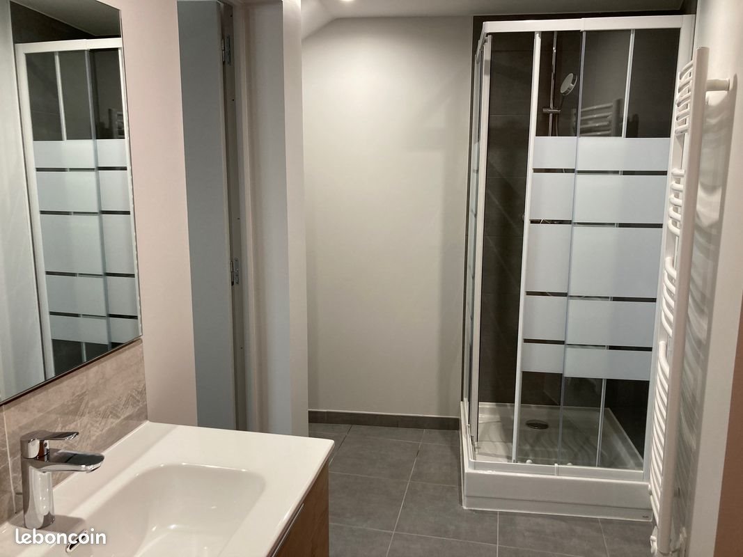Appartement à louer, 23m², Tournus