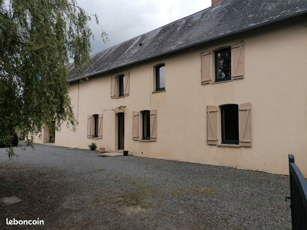 Maison à vendre, 145m², Saint-Sébastien-de-Raids
