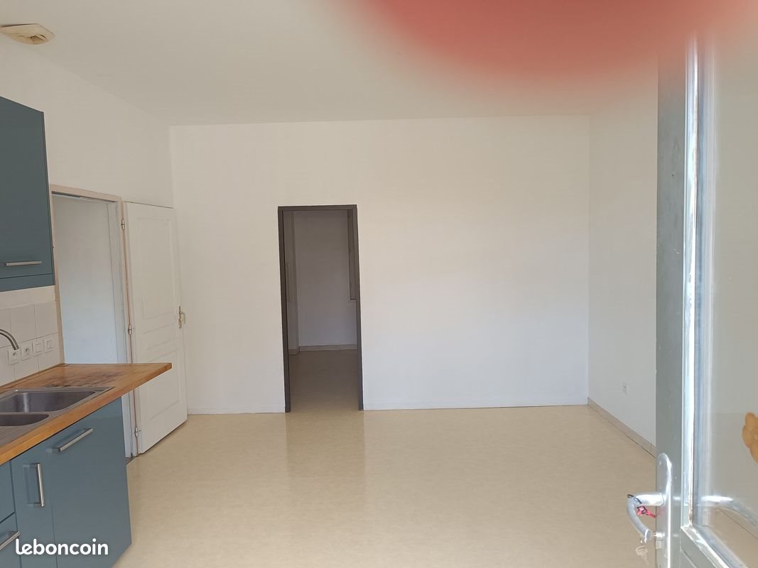 Appartement à louer, 40m², Neuvy-le-Roi