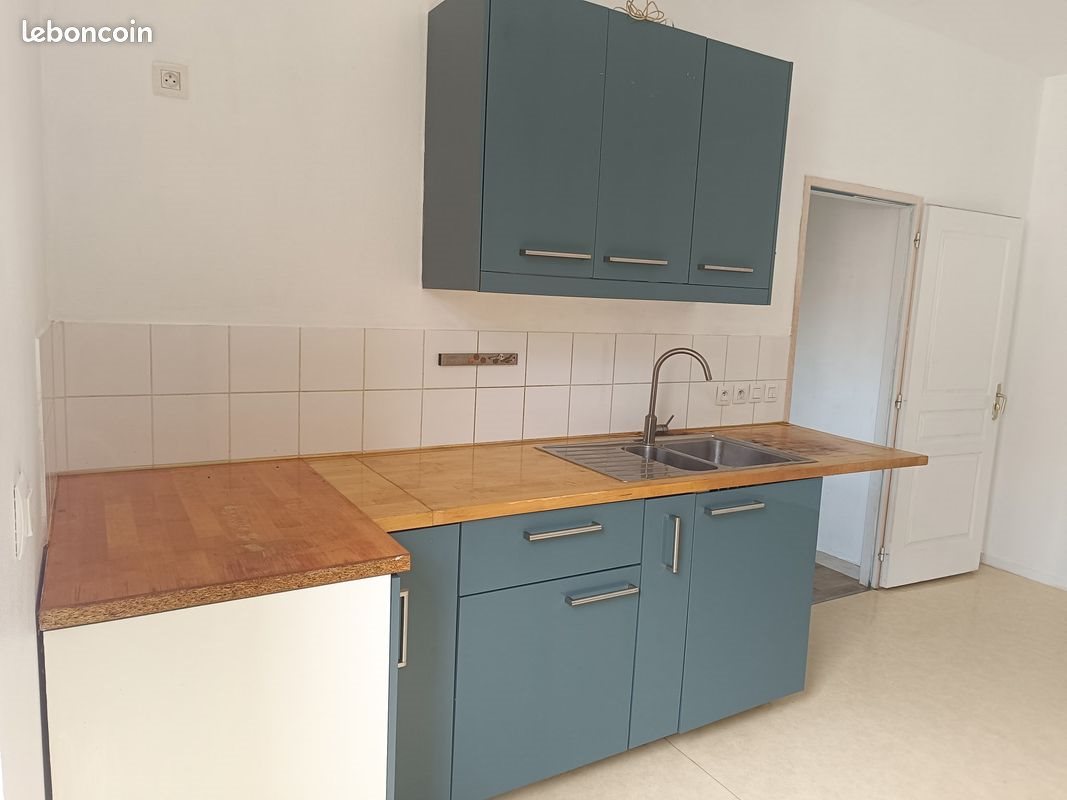 Appartement à louer, 40m², Neuvy-le-Roi