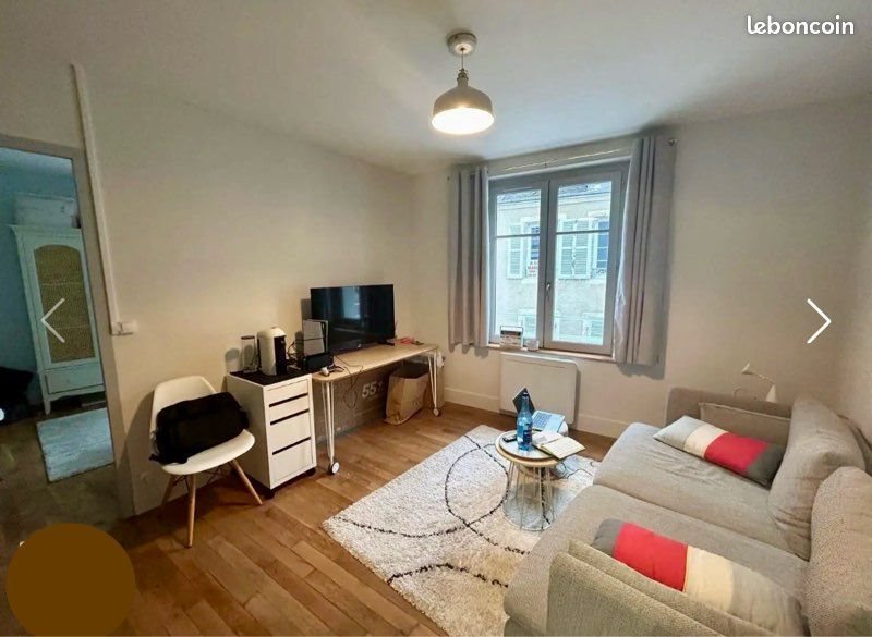 Appartement à louer, 18m², Châteauroux