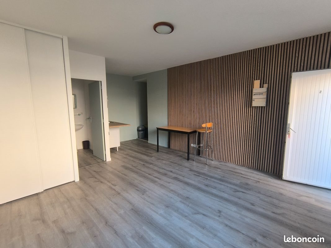 Appartement à louer, 231m², Beaupréau